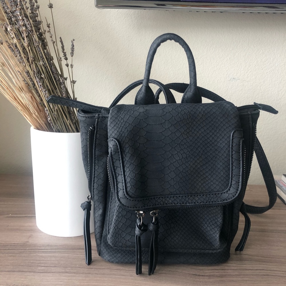 Mini backpack
